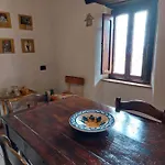 Casa Di Corte 스칸사노